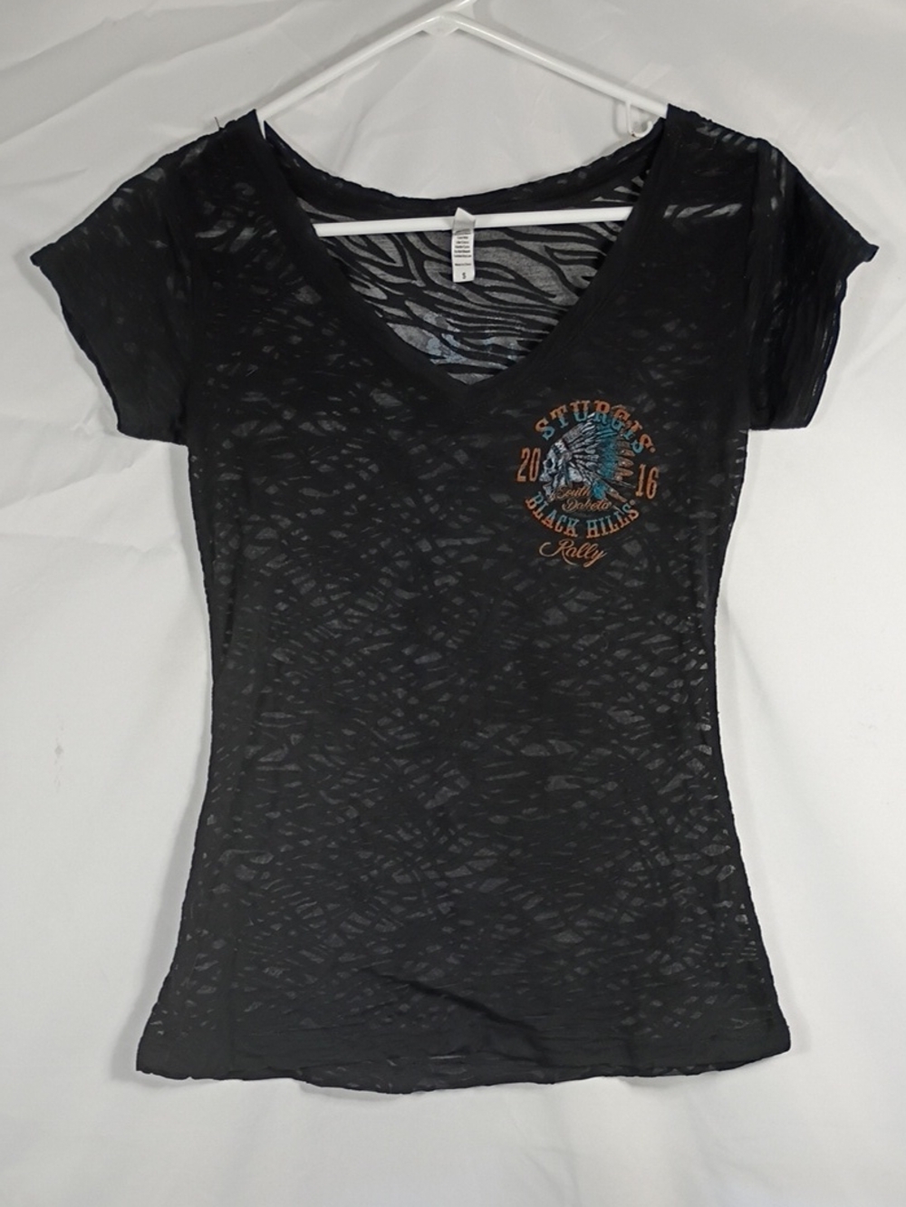 EUC Sturgis Black Hills Bike Rally 2016 Vneck Shear Short Sleeve Top Size Small